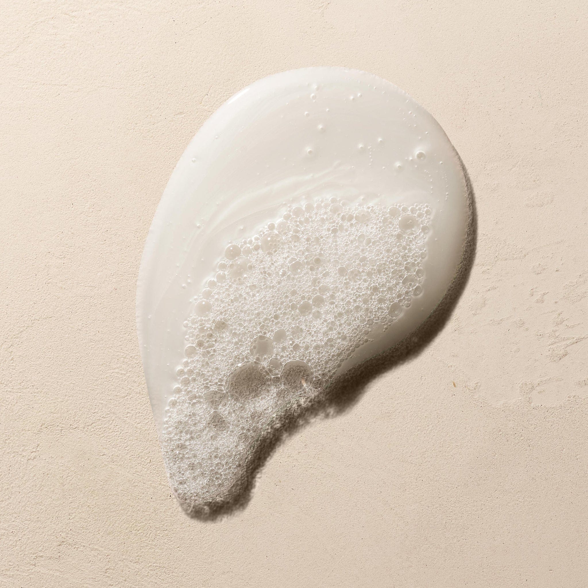 Volume-Boosting Haircare Duo - Image 3